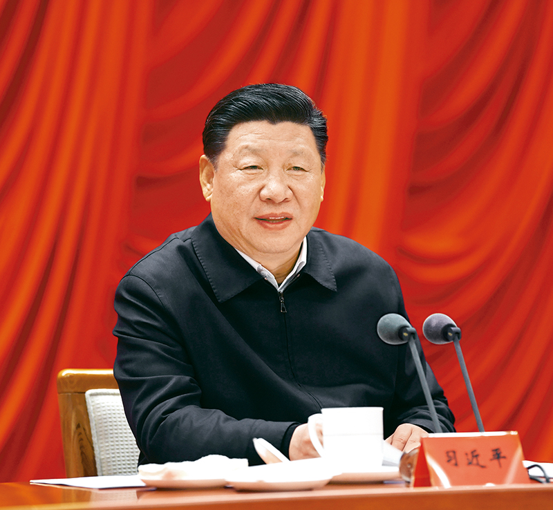 　　2019年1月21日，省部級(jí)主要領(lǐng)導(dǎo)干部堅(jiān)持底線思維著力防范化解重大風(fēng)險(xiǎn)專題研討班在中央黨校開班。中共中央總書記、國家主席、中央軍委主席習(xí)近平在開班式上發(fā)表重要講話。 新華社記者 饒愛民/攝